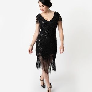Unique Vintage Flapper Dress w/ hair accessory